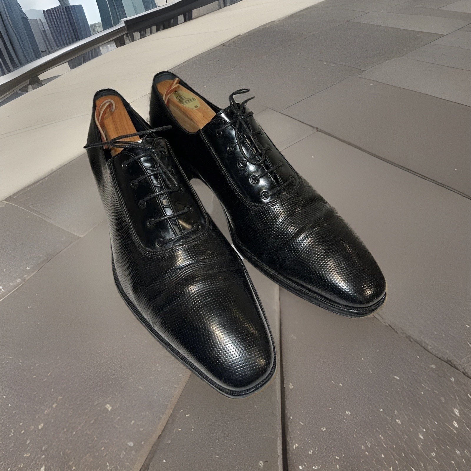 Salvatore Ferragamo $850- "Farnese" Textured Black Oxfords - 9.5 D